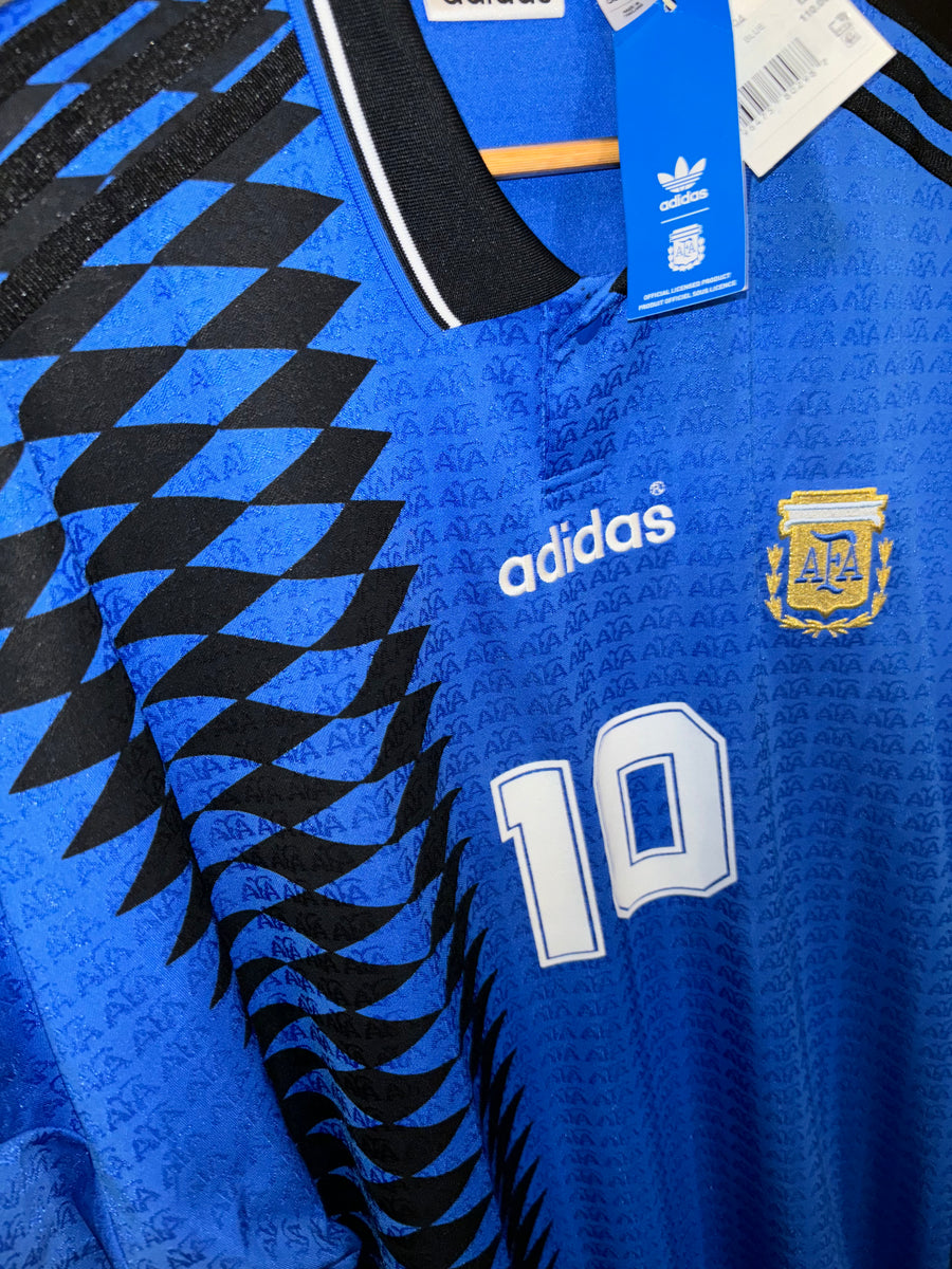 ARGENTINA 1994-1996 ORIGINAL RE-ISSUE JERSEY Size XL