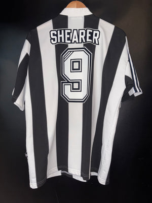 NEWCASTLE UNITED SHEARER 1995-1996 ORIGINAL JERSEY Size L