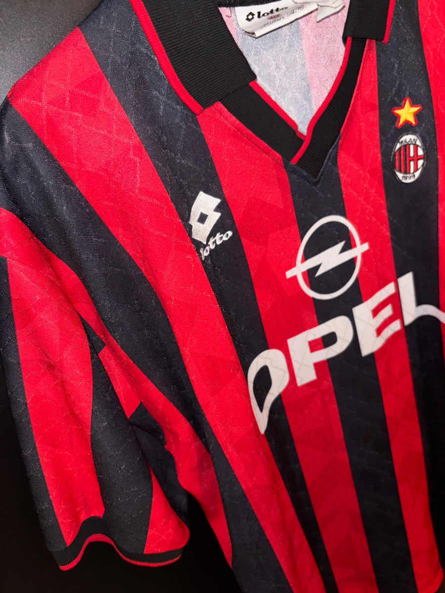 AC MILAN BAGGIO 1995-1996 ORIGINAL JERSEY Size XL