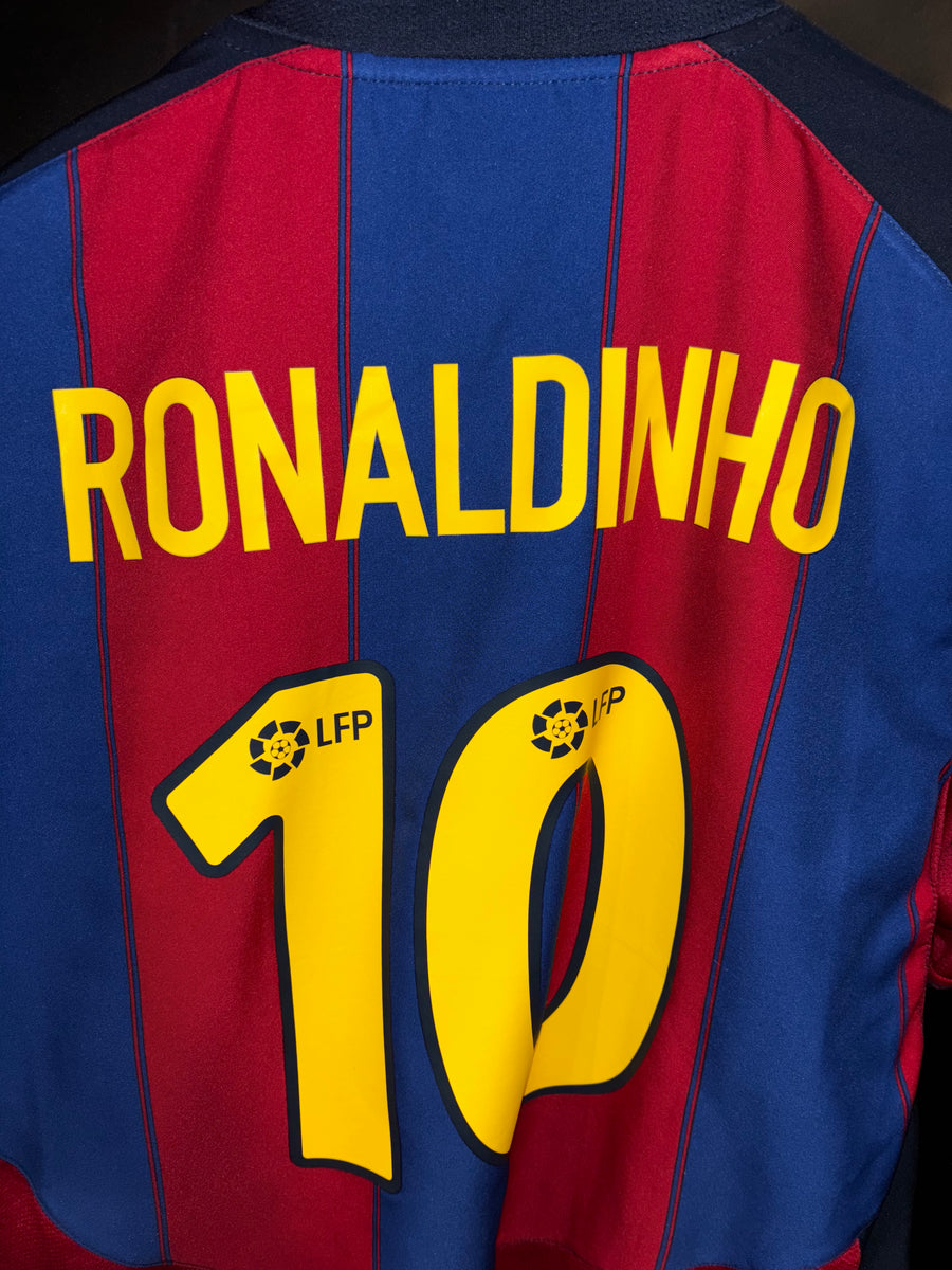 BARCELONA RONALDINHO 2003-2004 ORIGINAL JERSEY Size L