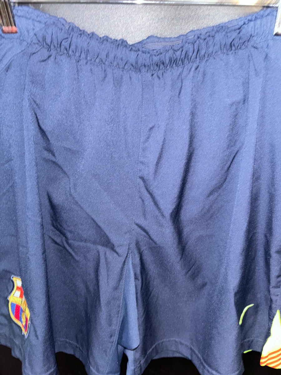 BARCELONA 2005-2006 ORIGINAL SHORTS Size M