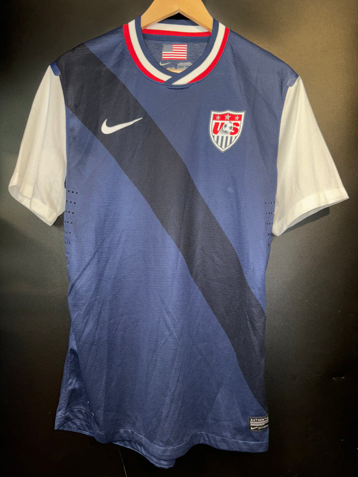 USA SOCCER USMNT 2011 ORIGINAL PLAYER JERSEY Size L