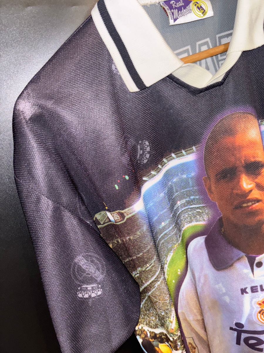 REAL MADRID ROBERTO CARLOS 1997-1998 ORIGINAL BOOTLEG JERSEY Size M