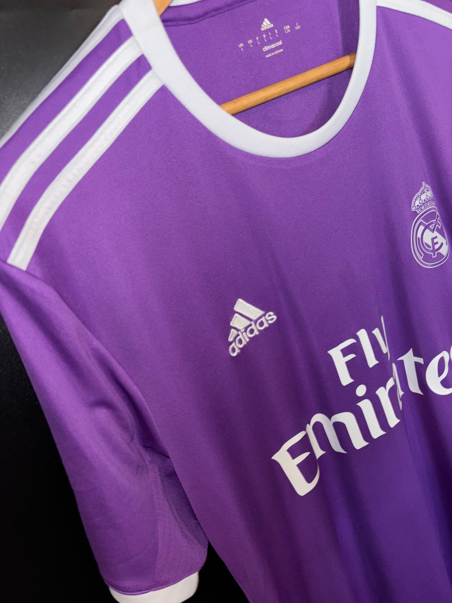 REAL MADRID RONALDO 2016-2017 ORIGINAL JERSEY SIZE L