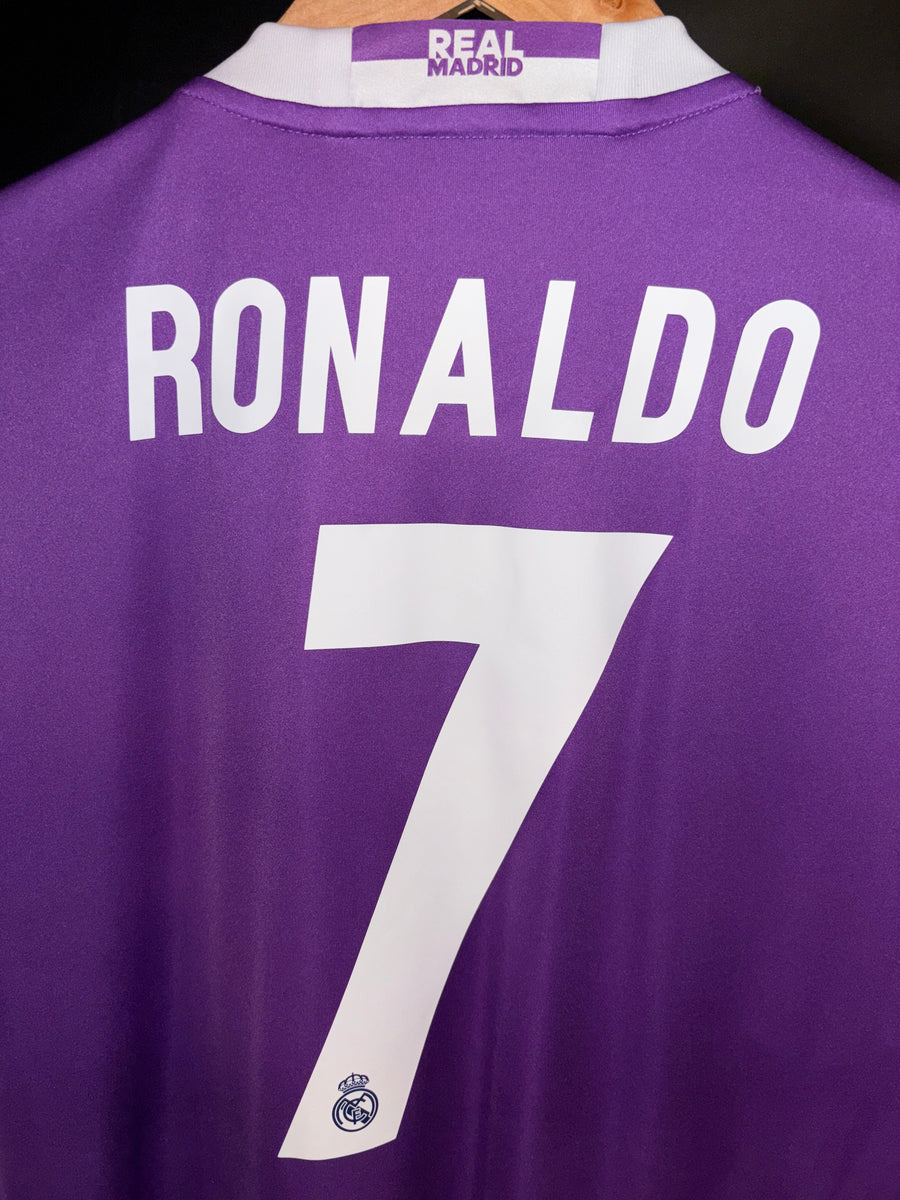 REAL MADRID RONALDO 2016-2017 ORIGINAL JERSEY SIZE L