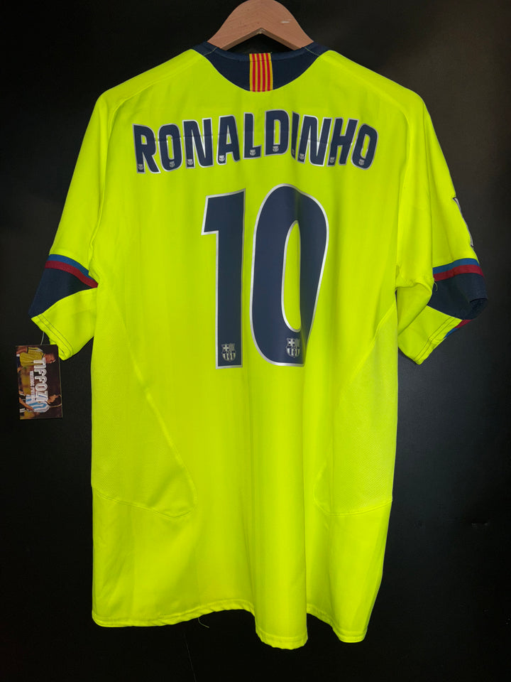 BARCELONA RONALDINHO 2005-2006 ORIGINAL AWAY JERSEY Size L