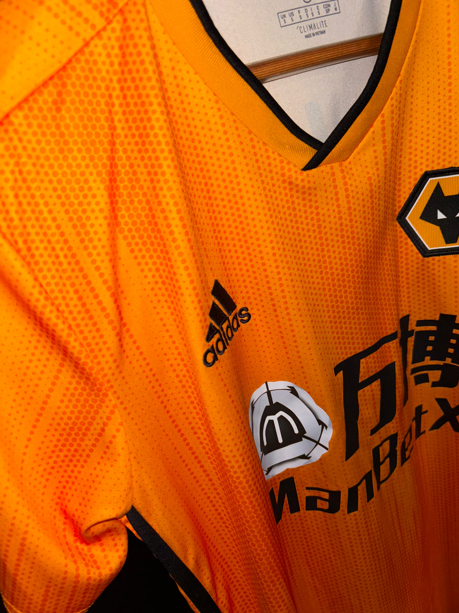 WOLVERHAMPTON WANDERERS RAUL 2019-2020 ORIGINAL JERSEY Size S