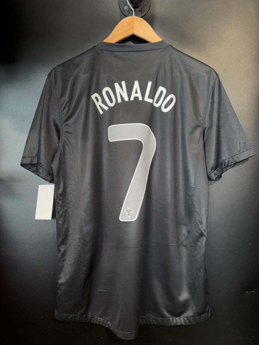 PORTUGAL RONALDO 2013-2014 ORIGINAL JERSEY Size M