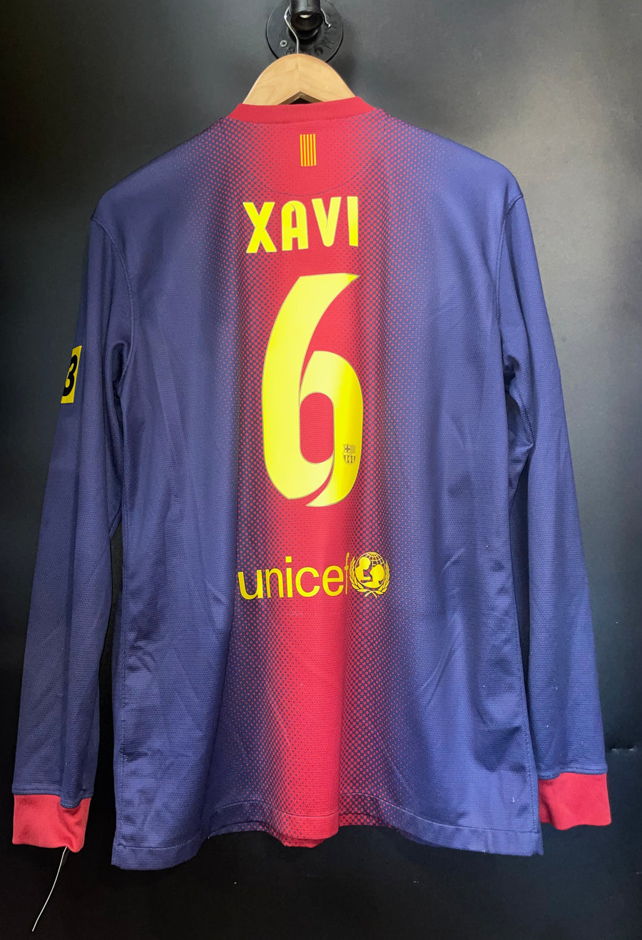 BARCELONA XAVI 2012-2013 ORIGINAL JERSEY Size M