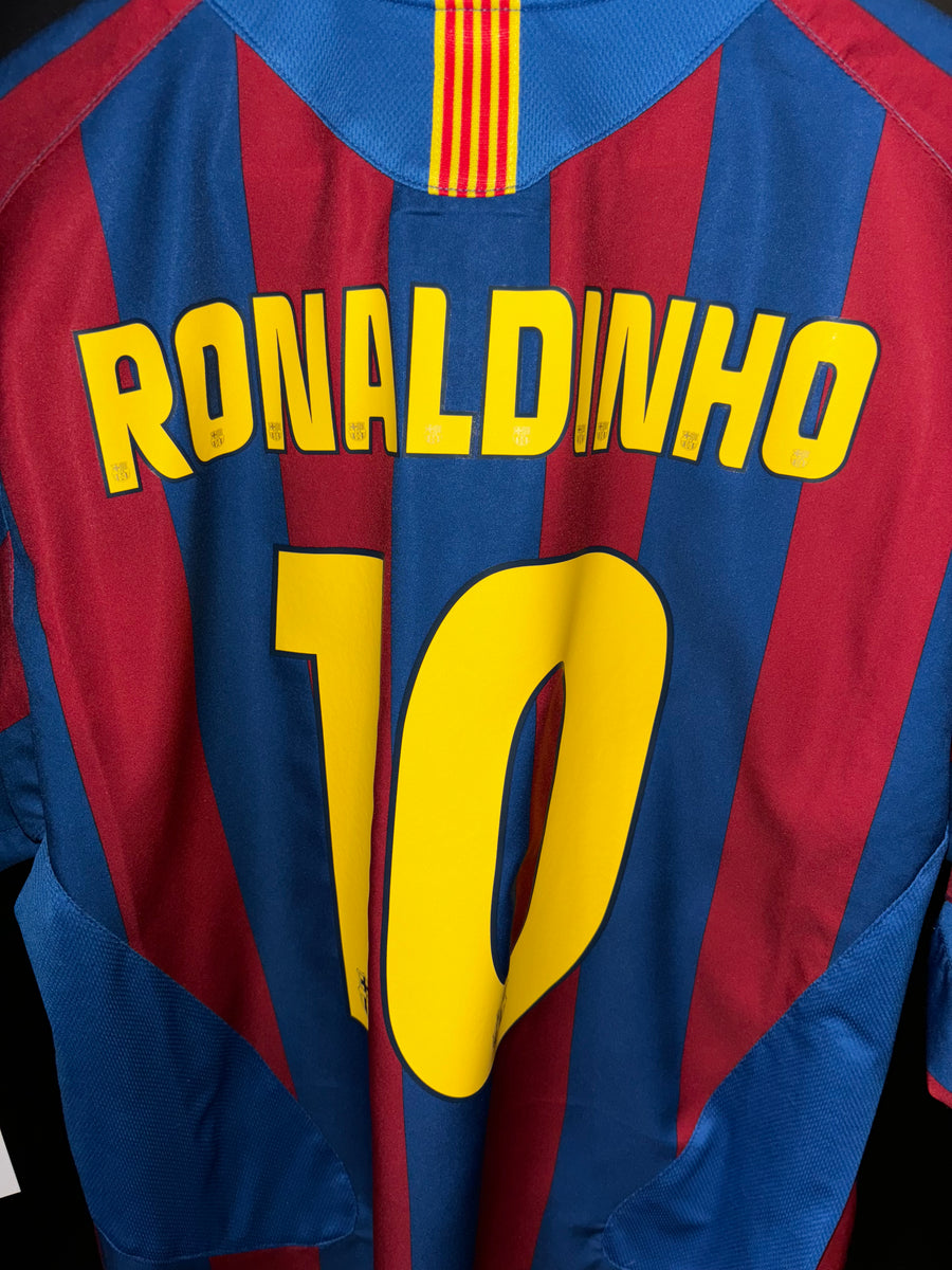 BARCELONA RONALDINHO 2005-2006 ORIGINAL JERSEY Size L