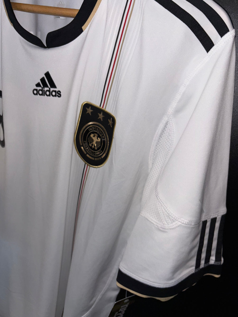 GERMANY OZIL 2010-2011 ORIGINAL JERSEY Size XL
