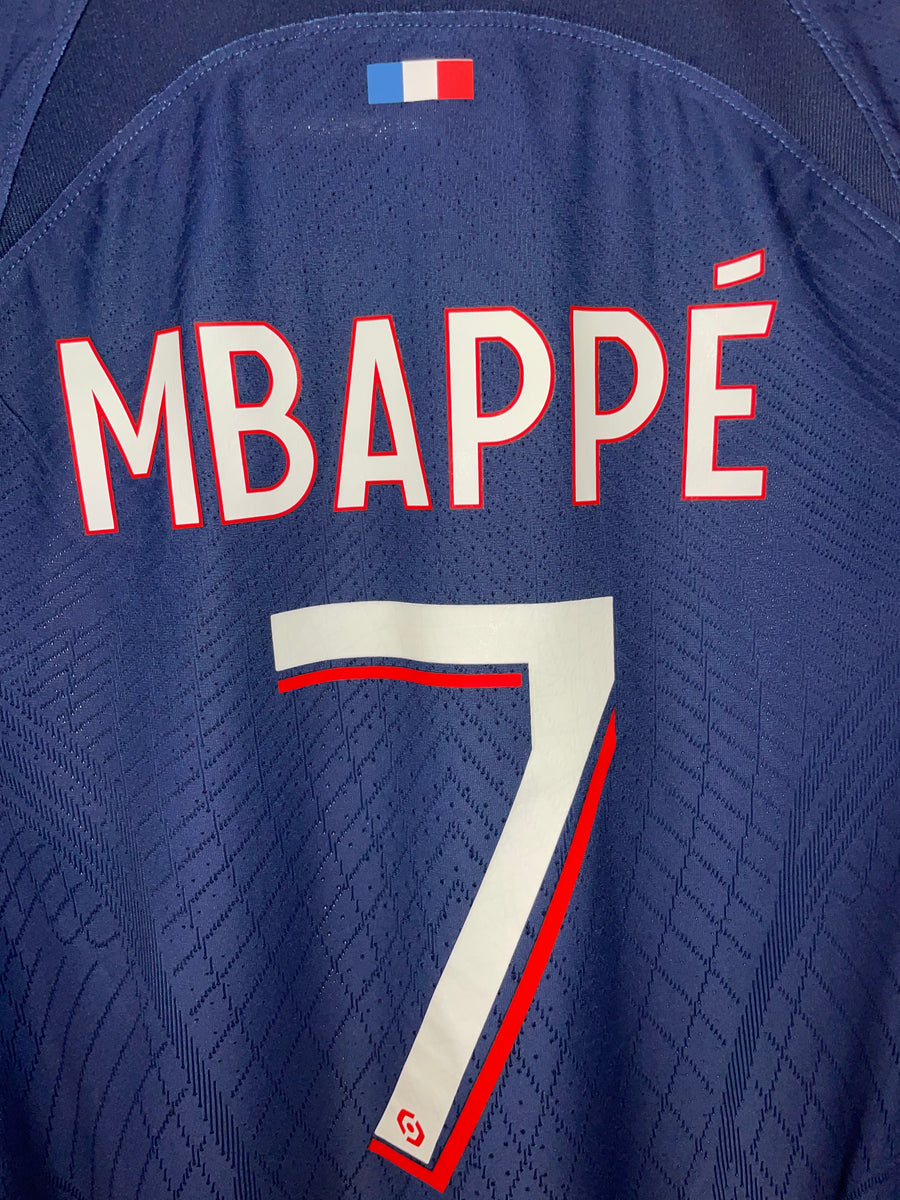 PSG PARIS SAINT GERMAIN MBAPPE  2023-2024 ORIGINAL PLAYER  JERSEY SIZE S