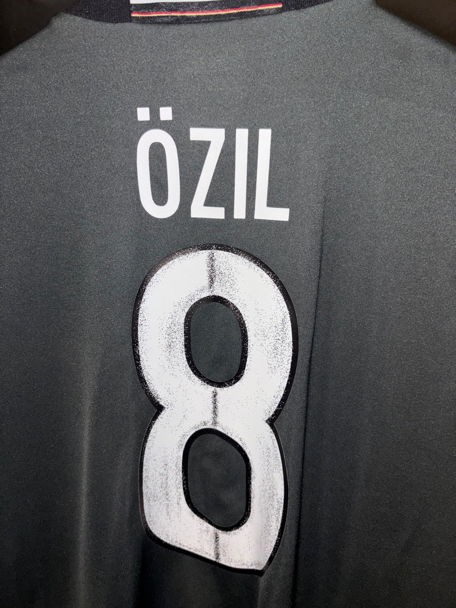 GERMANY OZIL 2016-2017 ORIGINAL JERSEY SIZE XL
