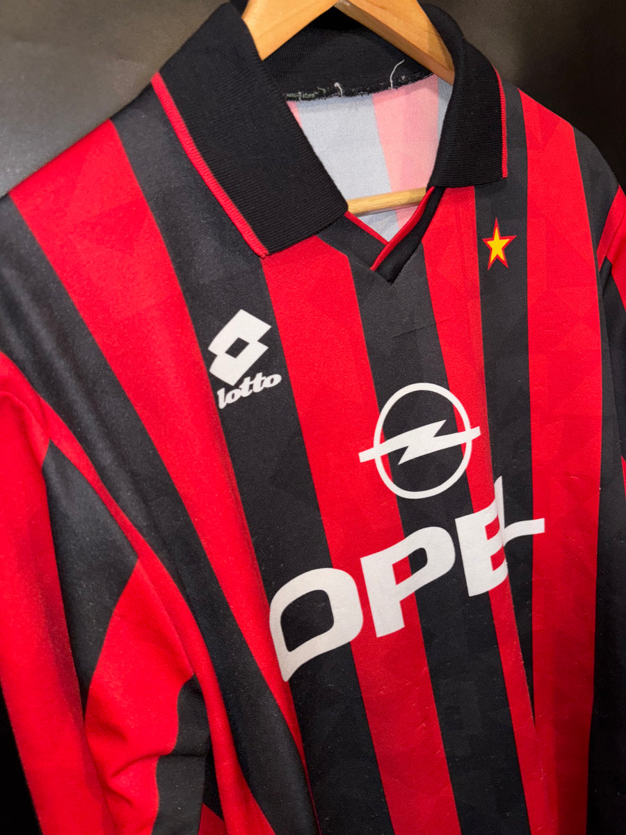 AC MILAN 1994-1995 ORIGINAL JERSEY Size L