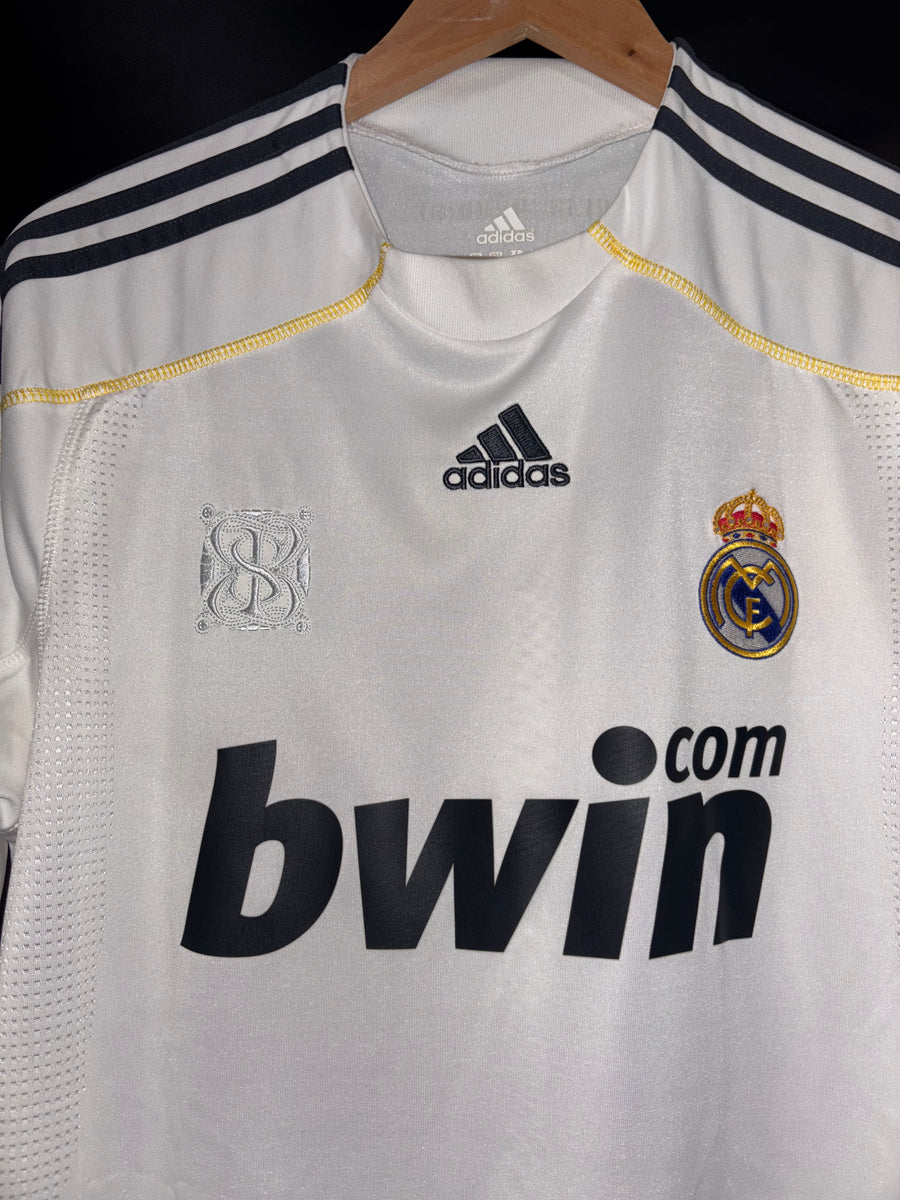 REAL MADRID RONALDO 2009-2010 ORIGINAL JERSEY Size M