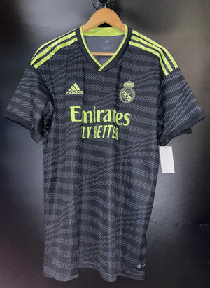 REAL MADRID MODRIC 2022-2023 ORIGINAL JERSEY Size L