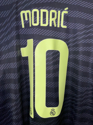 REAL MADRID MODRIC 2022-2023 ORIGINAL JERSEY Size L