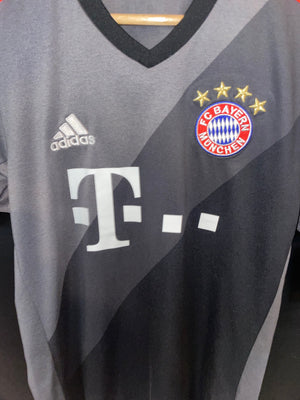 BAYERN MUNICH 2016-2017 ORIGINAL JERSEY Size S