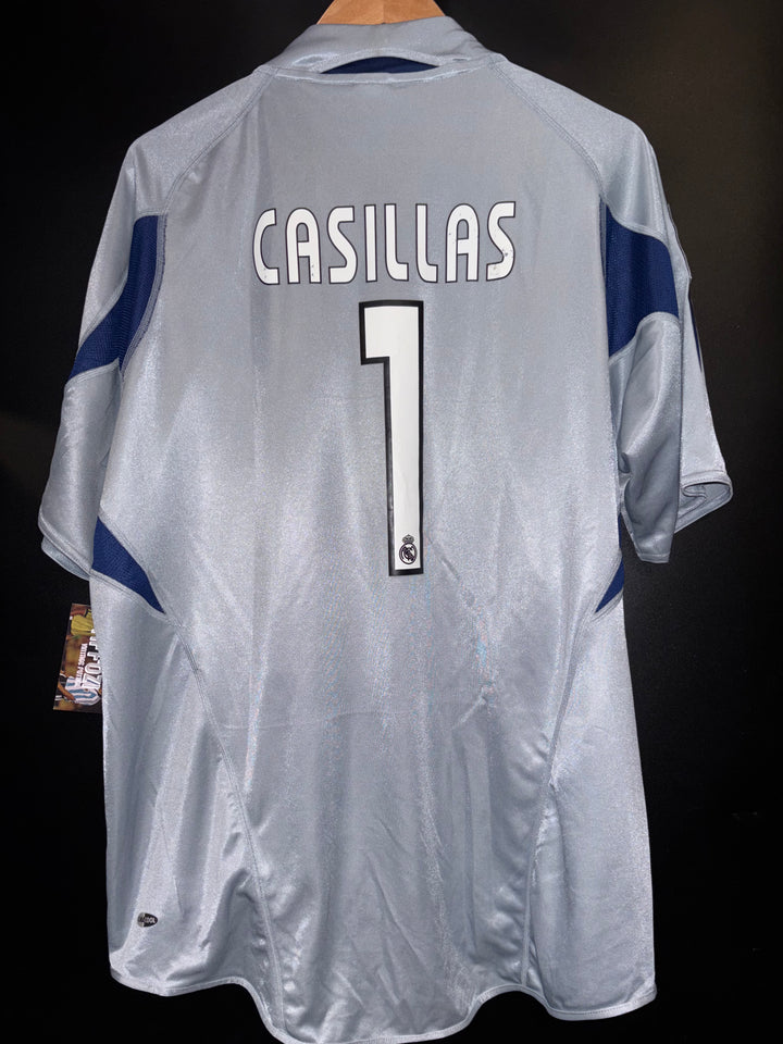 REAL MADRID CASILLAS 2004-2005 ORIGINAL JERSEY Size M