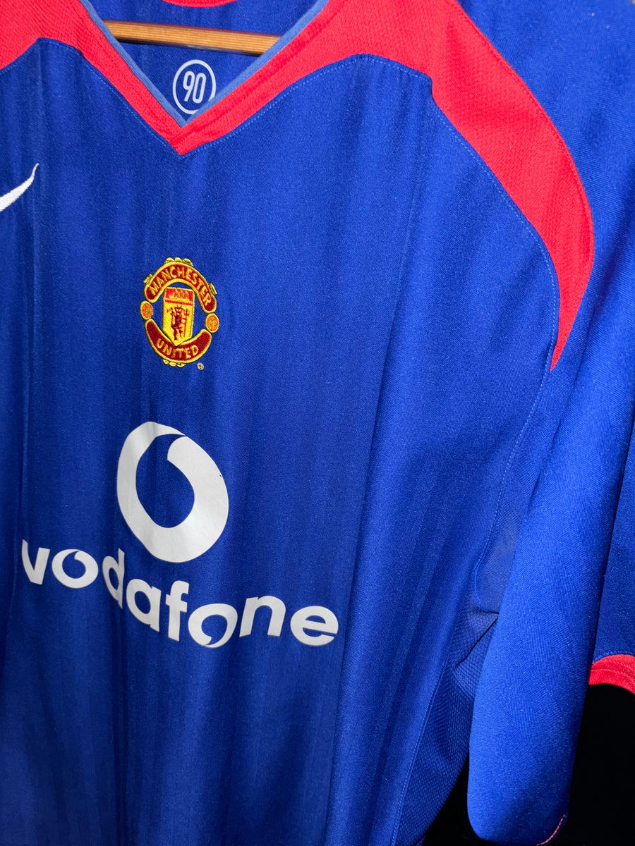 MANCHESTER UNITED RONALDO 2004-2005 ORIGINAL JERSEY Size XL